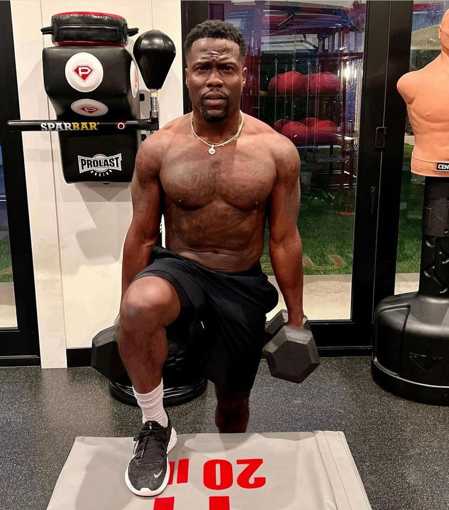 Kevin Hart with the SPARBAR PRO in his home gym